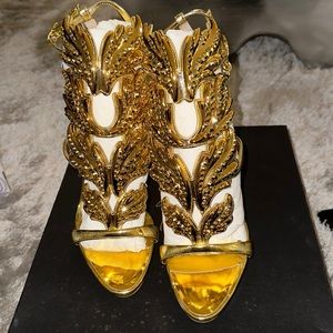 Giuseppe Zanotti, Cruel Summers